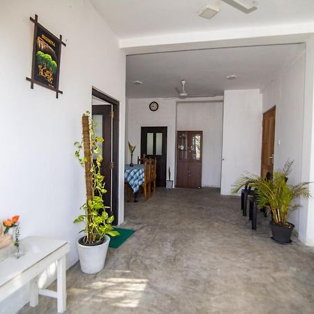 Aira Hotel Boossa Bagian luar foto